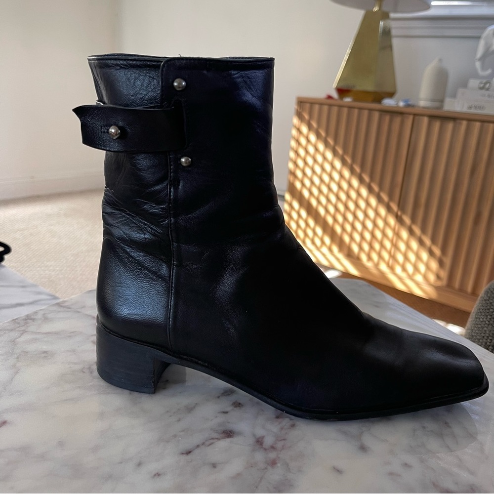 Stuart Weitzman Black Leather Square Toe Mid Calf Back Zip Boots